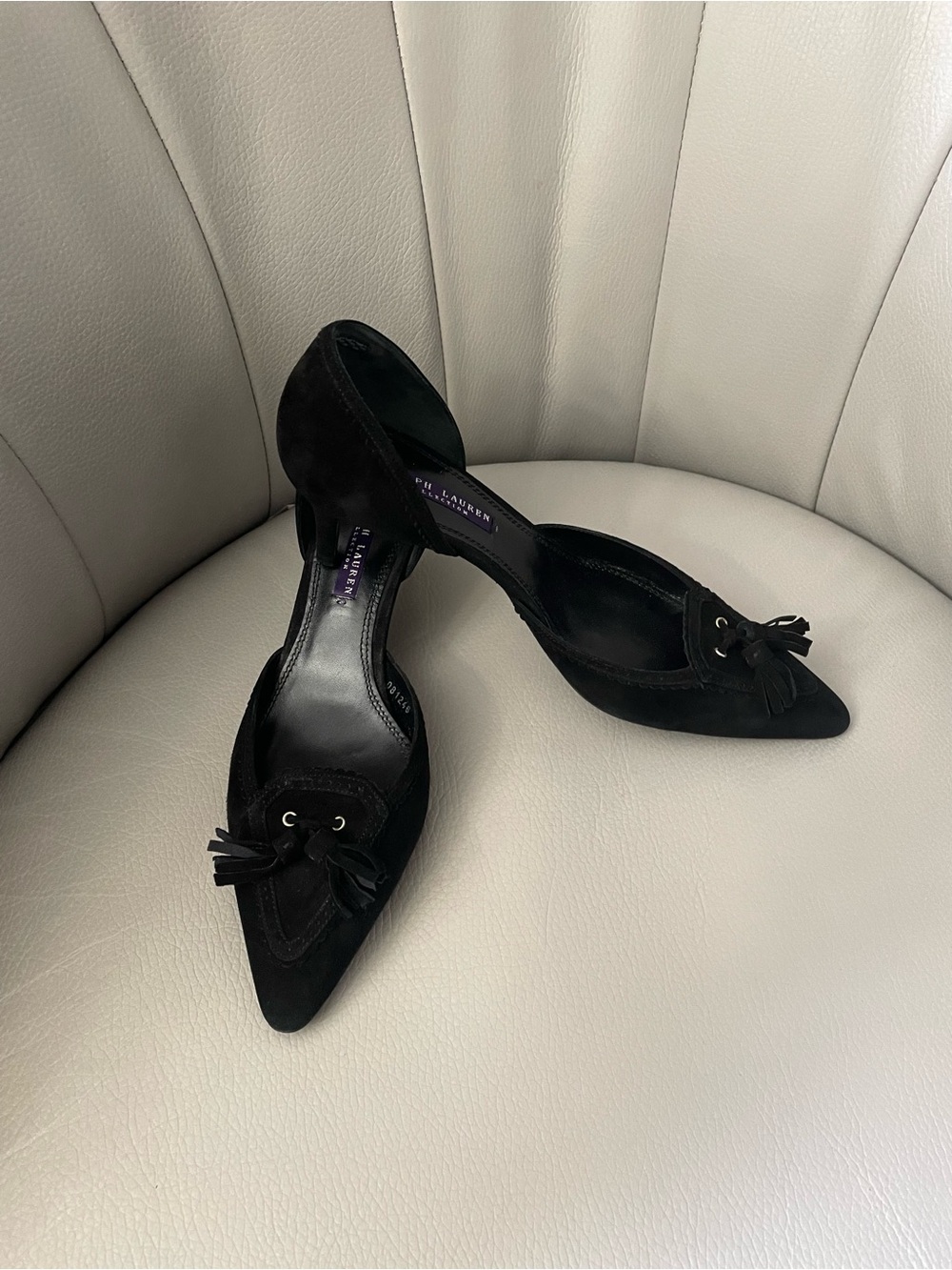 Ralph Lauren Purple Label Yolanda Black Kidsuede Kiltie Pump
